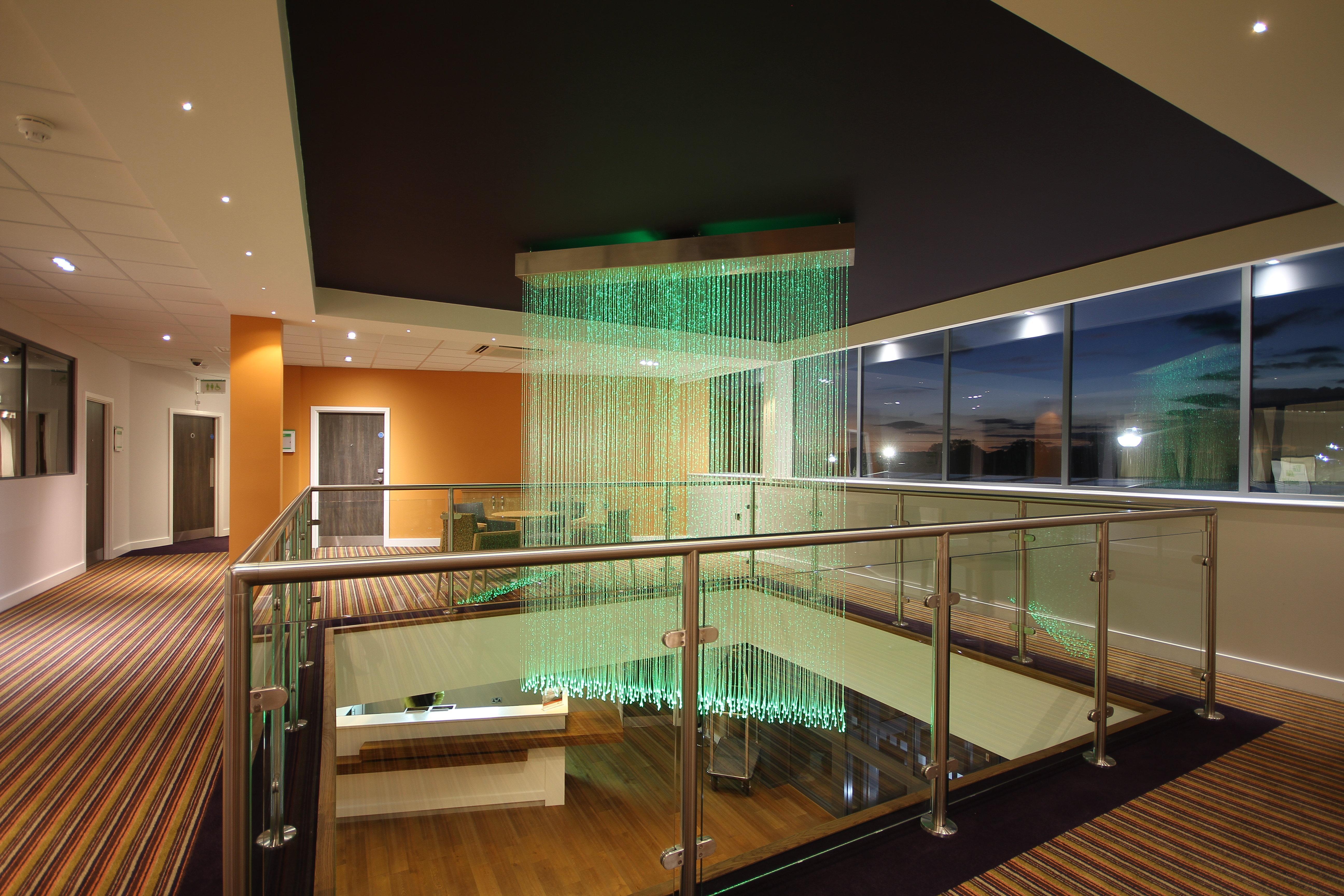 Holiday Inn Huntingdon Racecourse By Ihg Zewnętrze zdjęcie