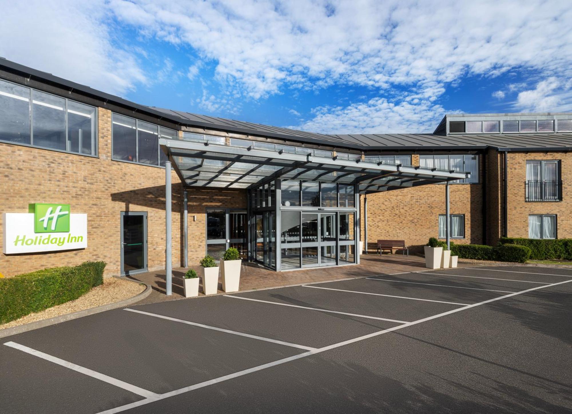 Holiday Inn Huntingdon Racecourse By Ihg Zewnętrze zdjęcie